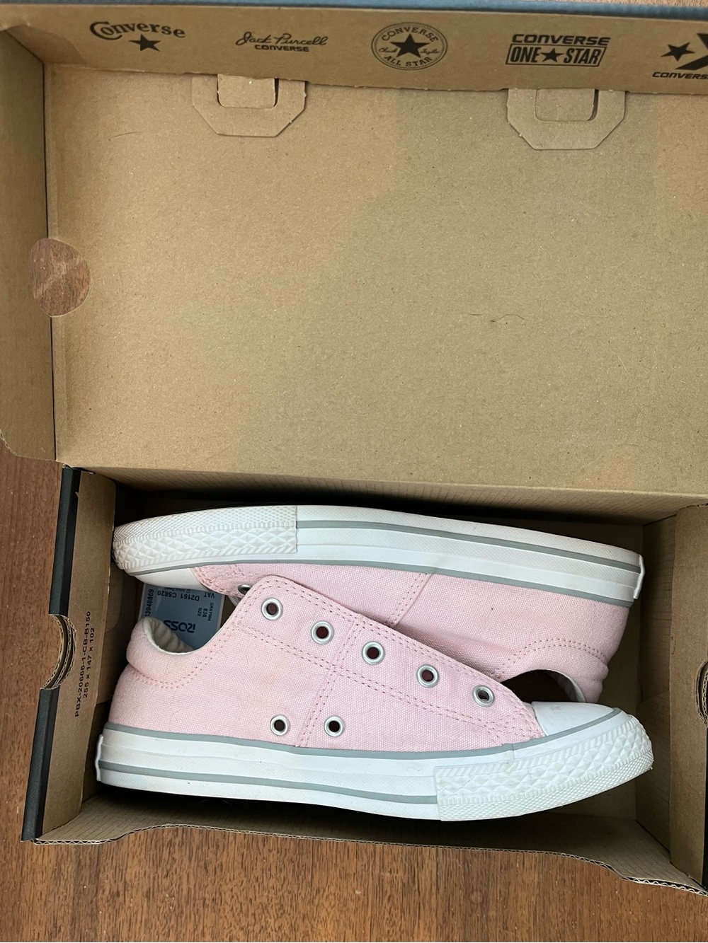 Converse CTAS Madison OX Arctic Pink/Grey/White Box Label